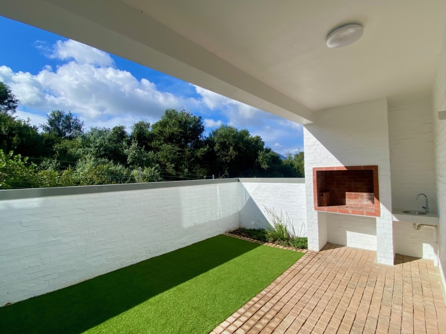 3 Bedroom Property for Sale in Gevonden Estate Western Cape